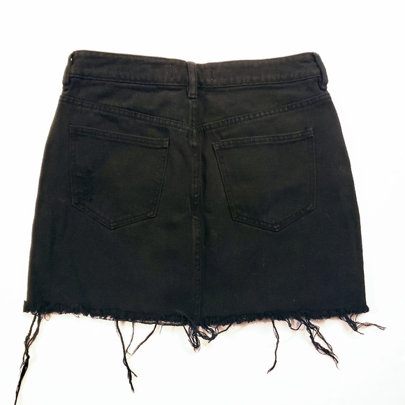 Pacsun 26 Black Denim Mini Skirt Jean Ripped Frayed - Picture 2 of 3